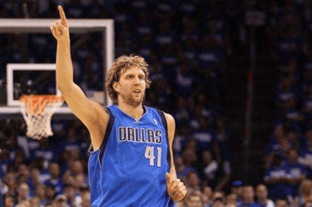 跑马拉松的 跑马拉松的